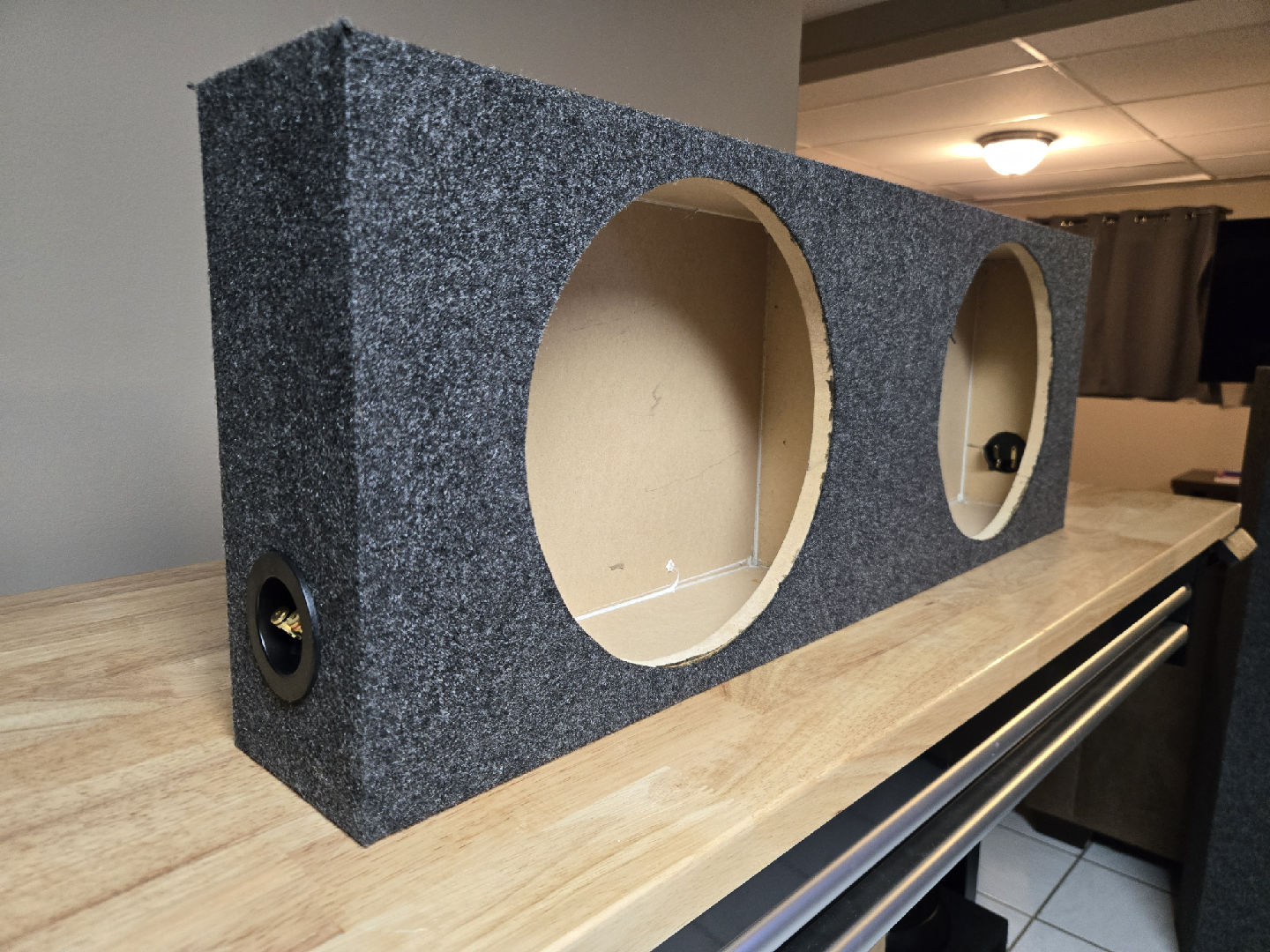 Brand New Dual Slim 12" Sealed Subwoofer Enclosure