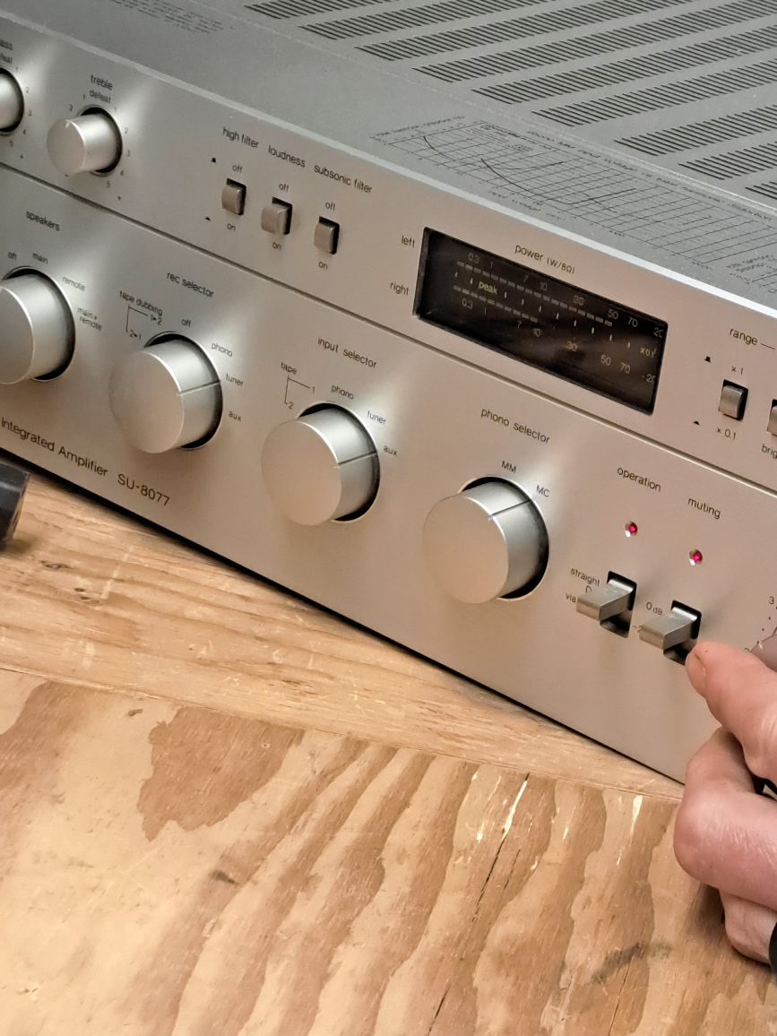 Vintage Technics SU-8077 Stereo Integrated Amplifier