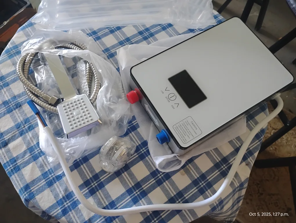 Tankless Water Heater - White image indicator(2)