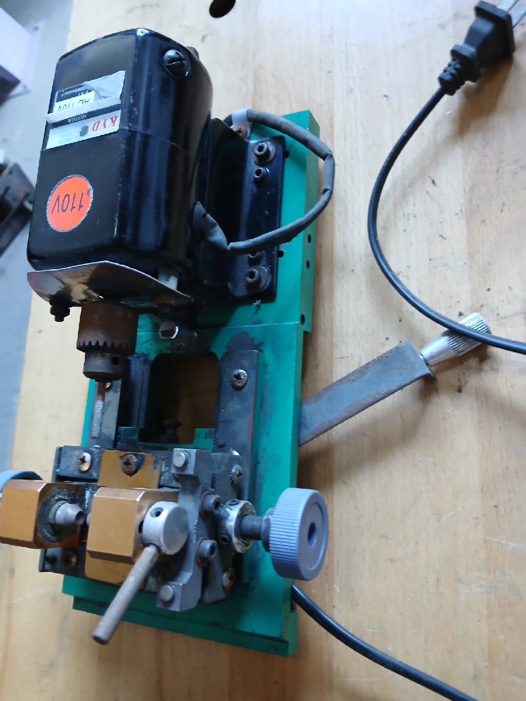 KYD Key Duplicator Machine - 110V - photo 4