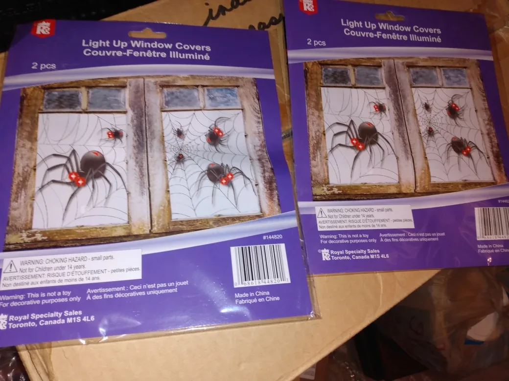 Halloween decor and items Asst prices image indicator(3)