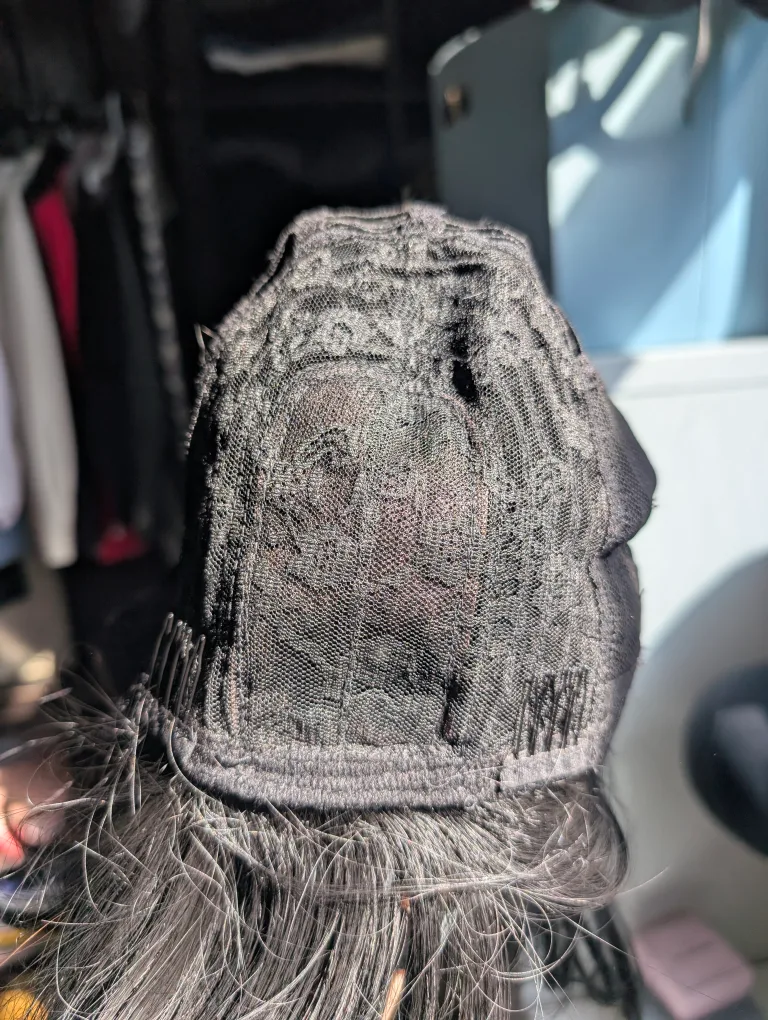 Black curly wig -  heat resistant ! image indicator(3)