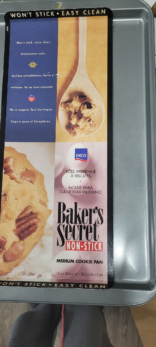 Baker's Secret Non-Stick Medium Cookie Pan - photo 2