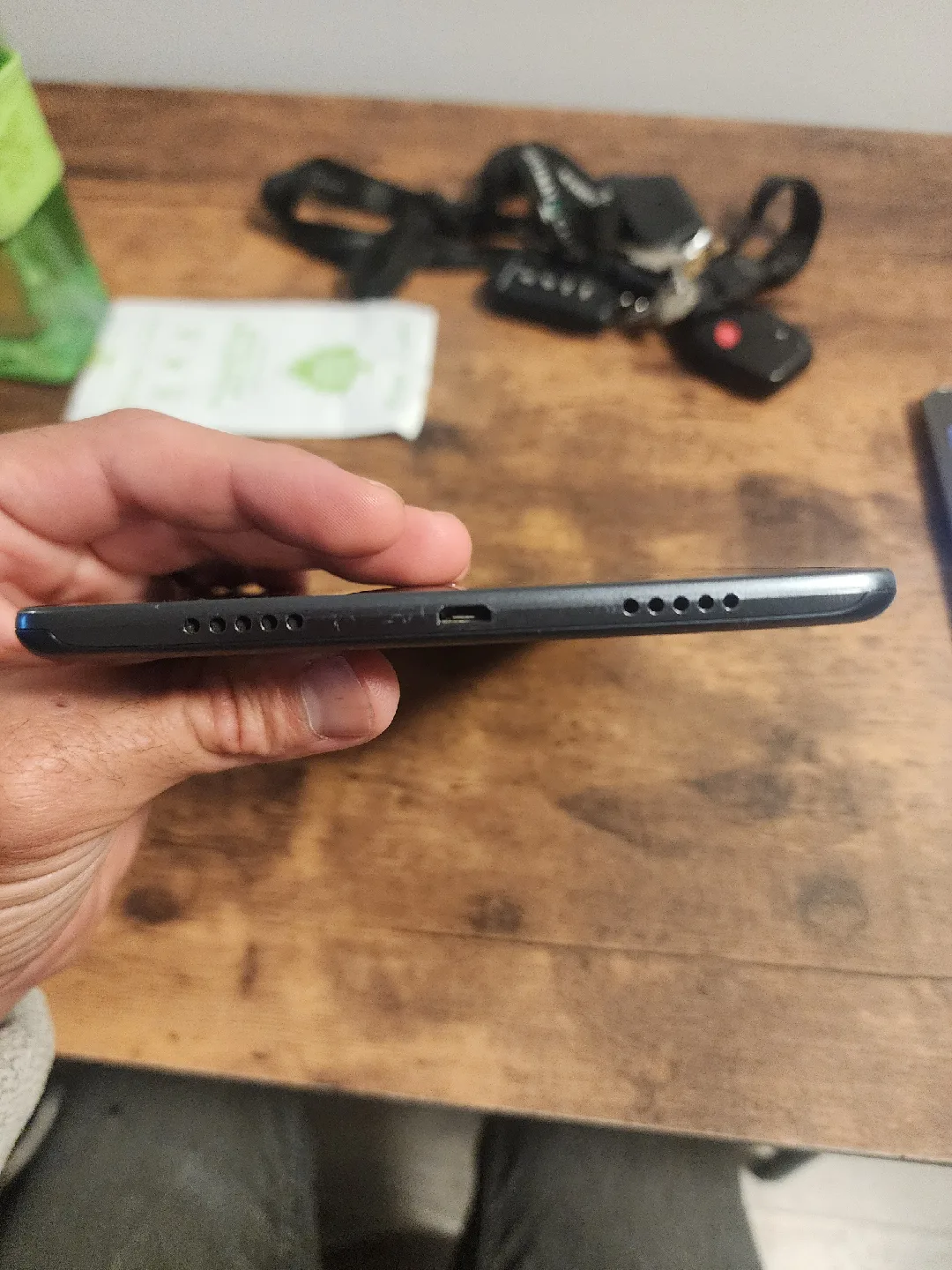 LG G Pad III 8.0 Tablet - Model LG-V522 image indicator(4)