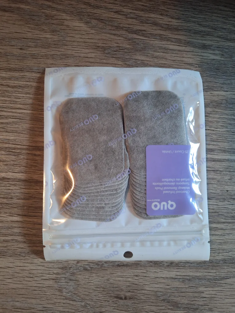 Quo Beauty Charcoal Infused Pads - 25 Count thumbnail