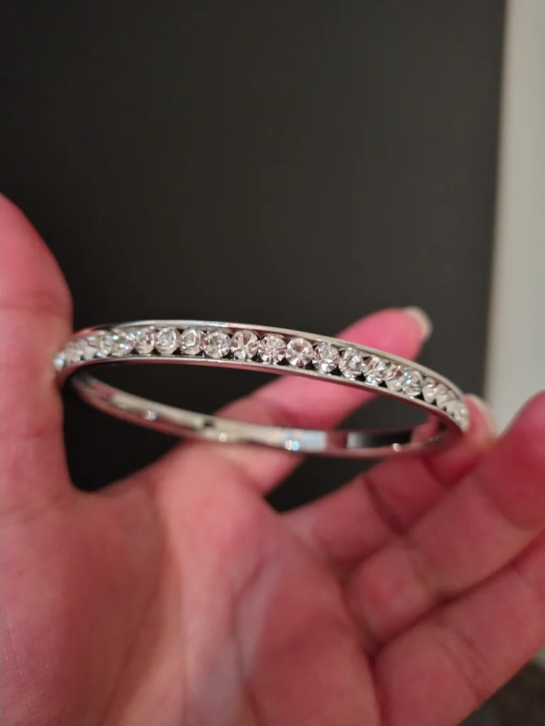 Silver Bangle Bracelet with Rhinestones image indicator(3)