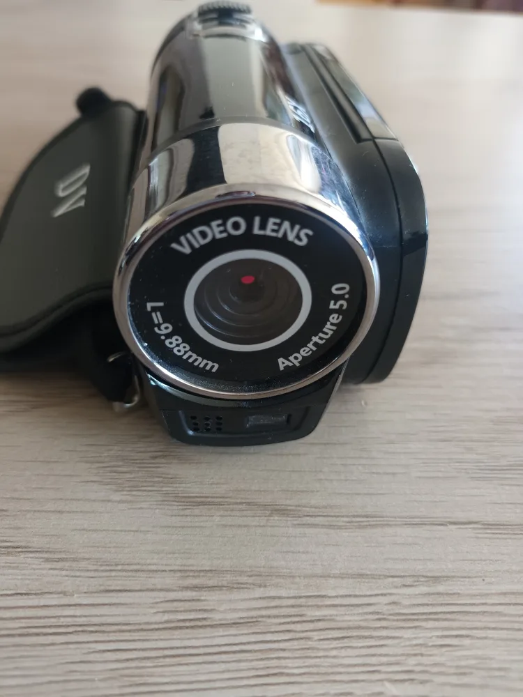 HD 1080P Camcorder - 16.0 Mega Pixels image indicator(3)