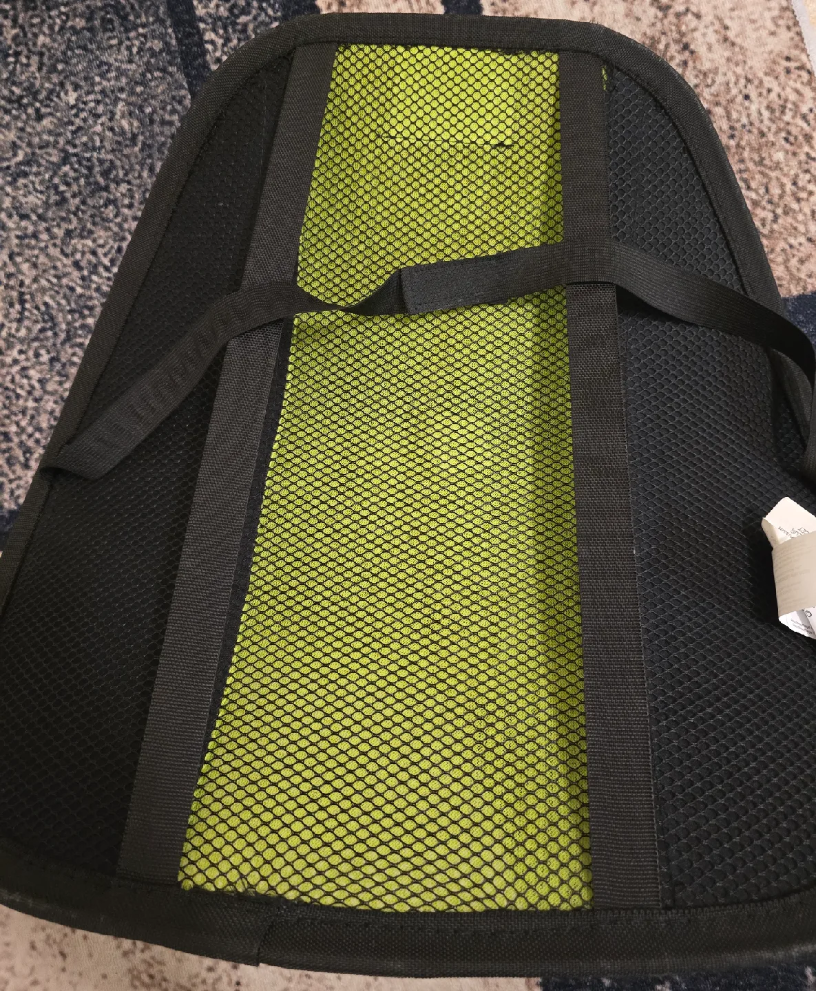 Dr. Scholl's Back Massager Seat Cushion image indicator(2)