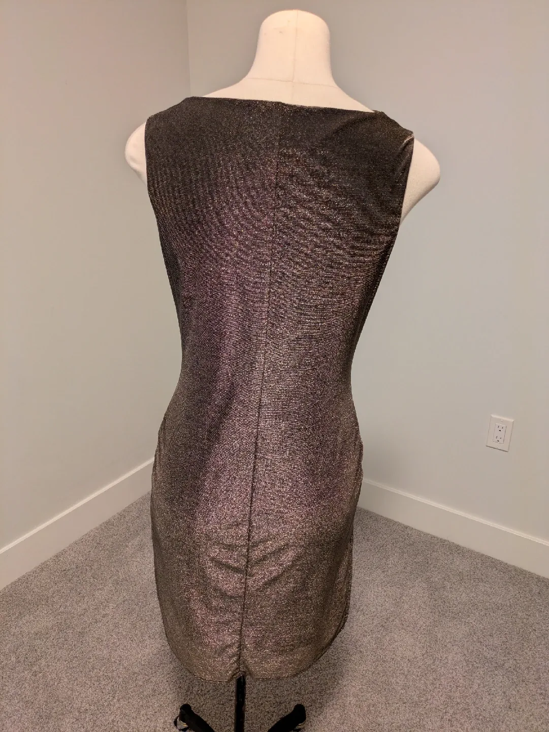 Sleeveless Cocktail Dress - Bronze/Gold image indicator(4)