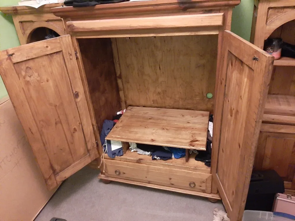 Pine Wood Cabinet image indicator(2)