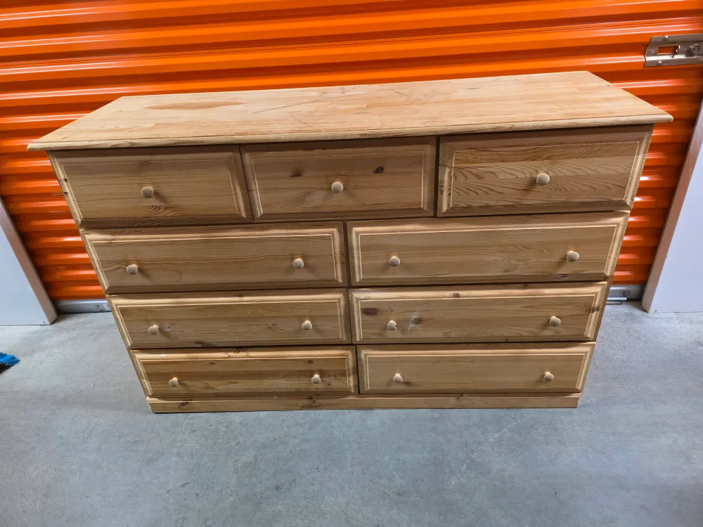 Wooden Dresser with 9 Drawers image indicator(2)