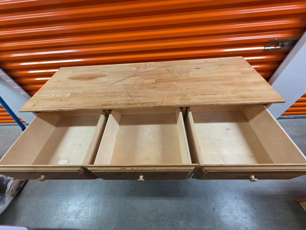 Wooden Dresser with 9 Drawers image indicator(3)