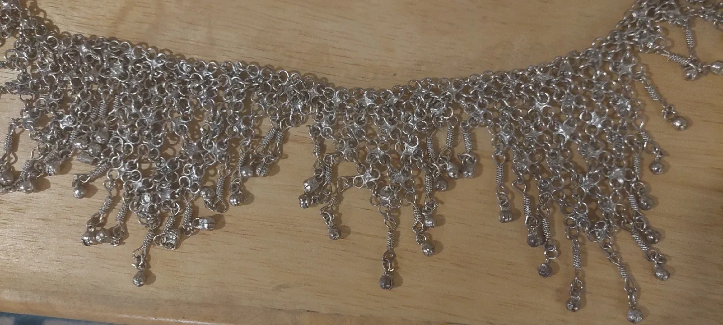 Silver Tone Statement Necklace image indicator(4)