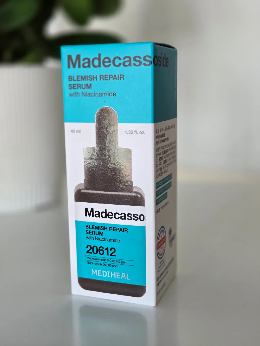 MEDIHEAL Madecassoside Blemish Repair Serum thumbnail