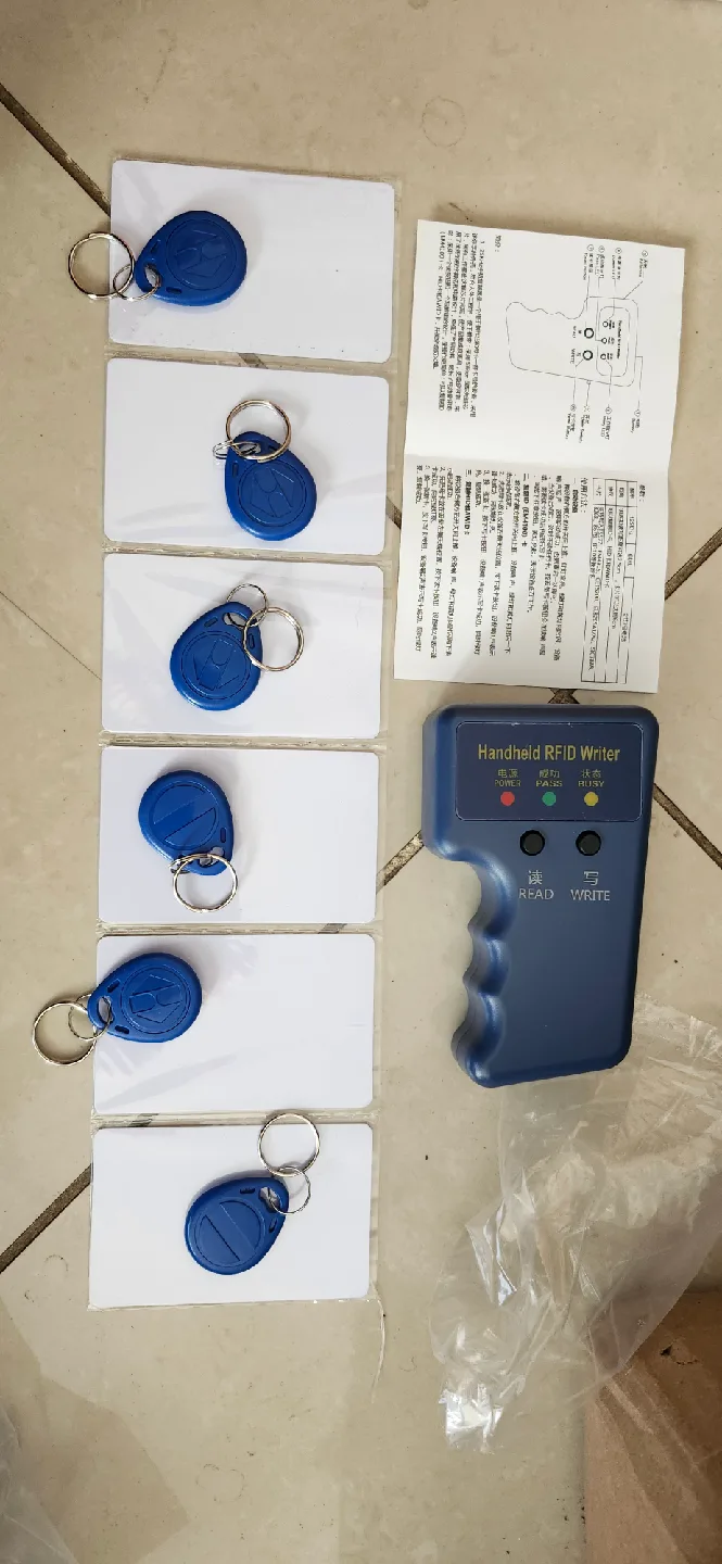 Handheld RFID Writer + Key Fobs thumbnail