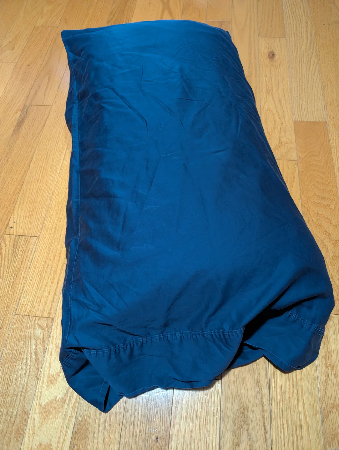 Calvin Klein Pillow King size, with pillow cover image indicator(5)