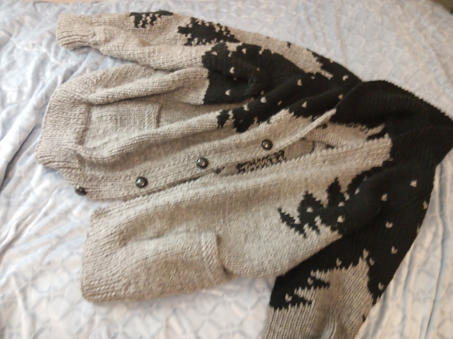 Hand-Knitted Grey & Black Cardigan - photo 4