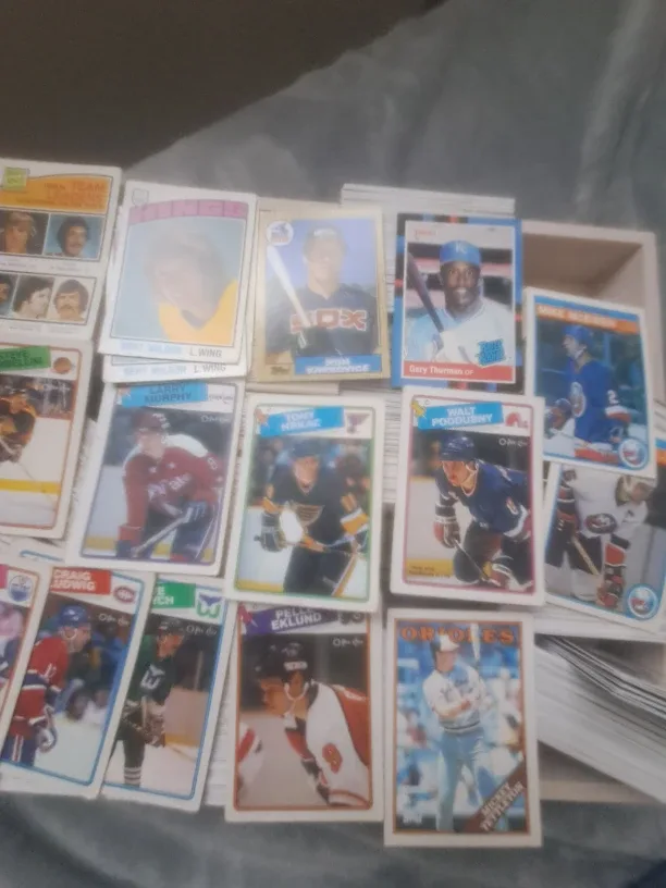 Huge CD DVD Hockey Card lot image indicator(6)