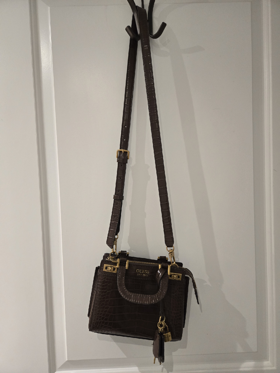 Guess Brown Croc Embossed Handbag - photo 2