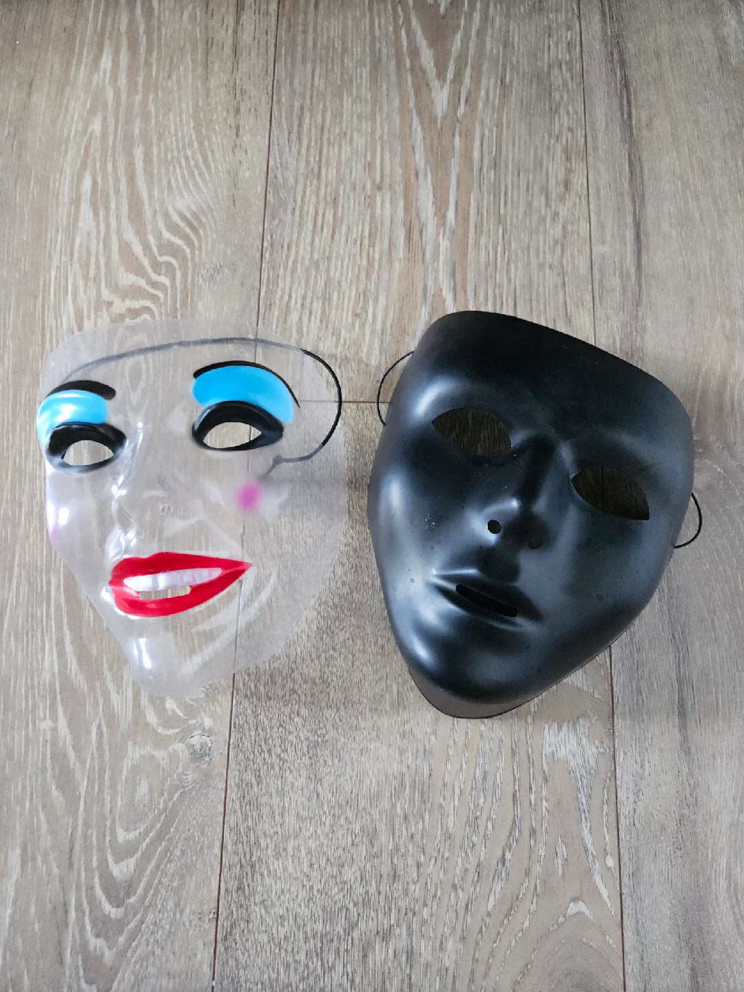 🥕 Two Halloween Masks - Clear & Black thumbnail