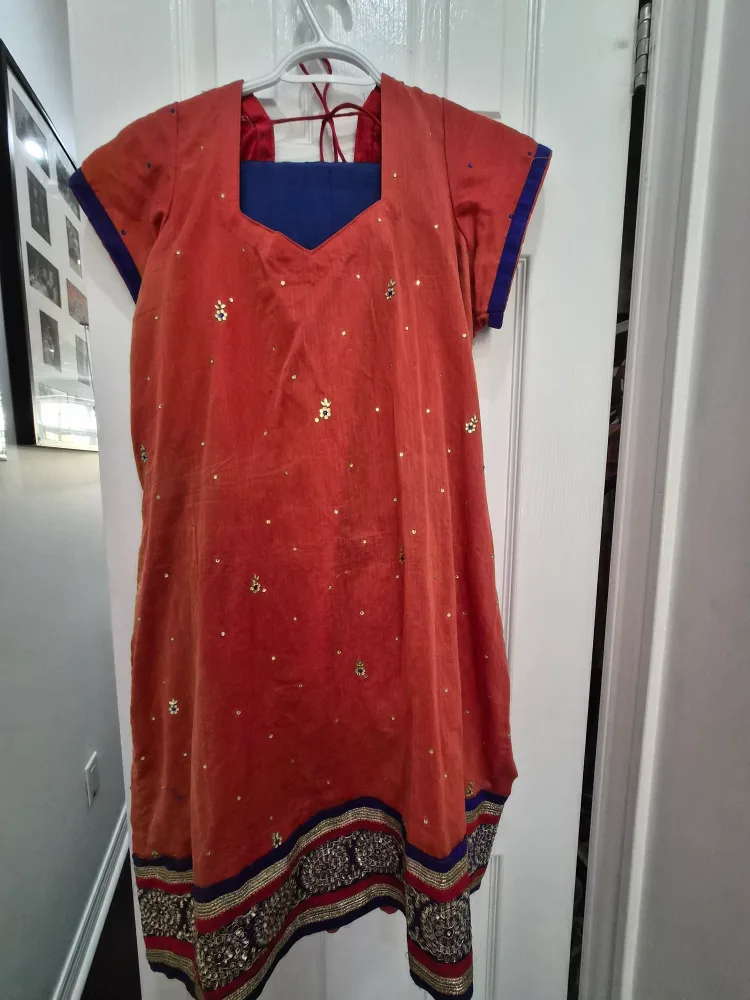 Embroidered Anarkali Dress - Cream & Blue image indicator(9)