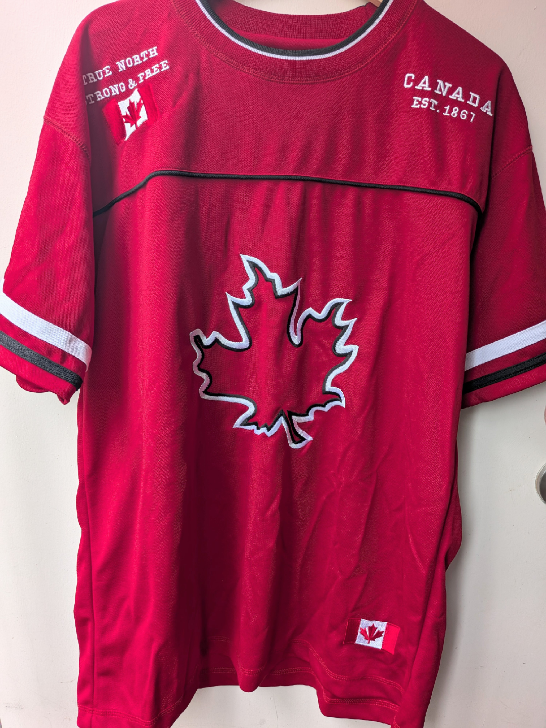Canada Athletics Red Jersey sz LG