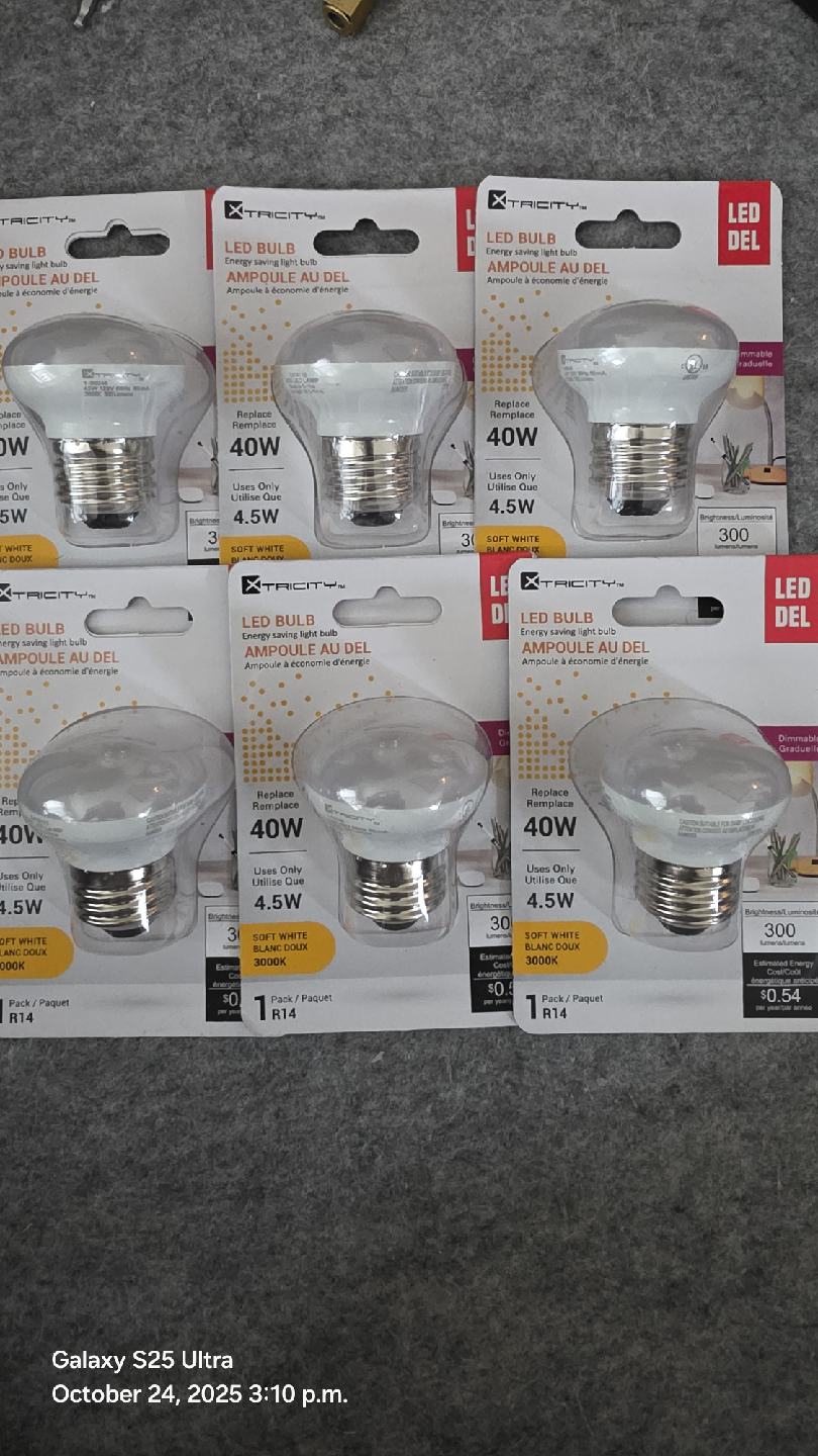Xtricity R14 4.5W Dimmable LED Light Bulb - New! - photo 4