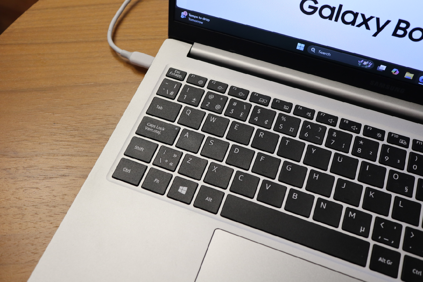 Samsung laptop Galaxy Book (15.6, i3, 8GB, Intel® UHD Graphics) - photo 2