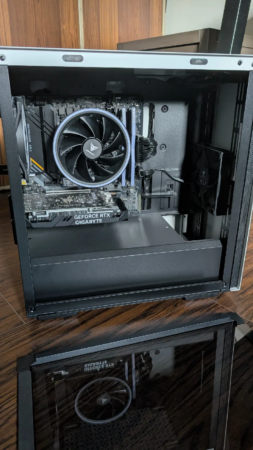 Gaming PC Ryzen 5700 RTX 3050 6GB 16gb RAM 1TB image indicator(6)