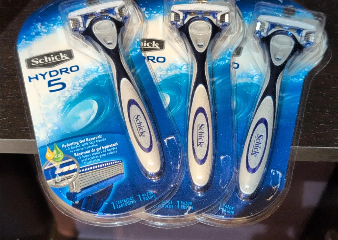Schick Hydro 5 Razor Blades thumbnail