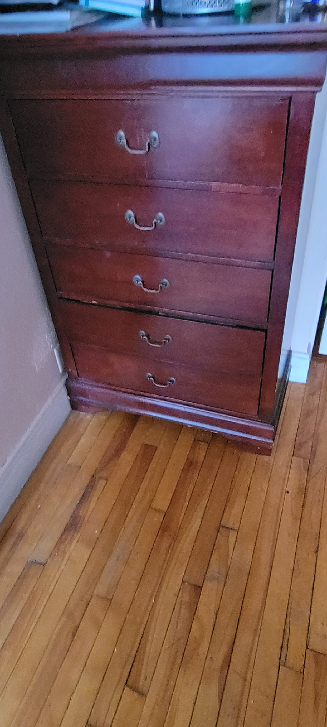 Commode en bois