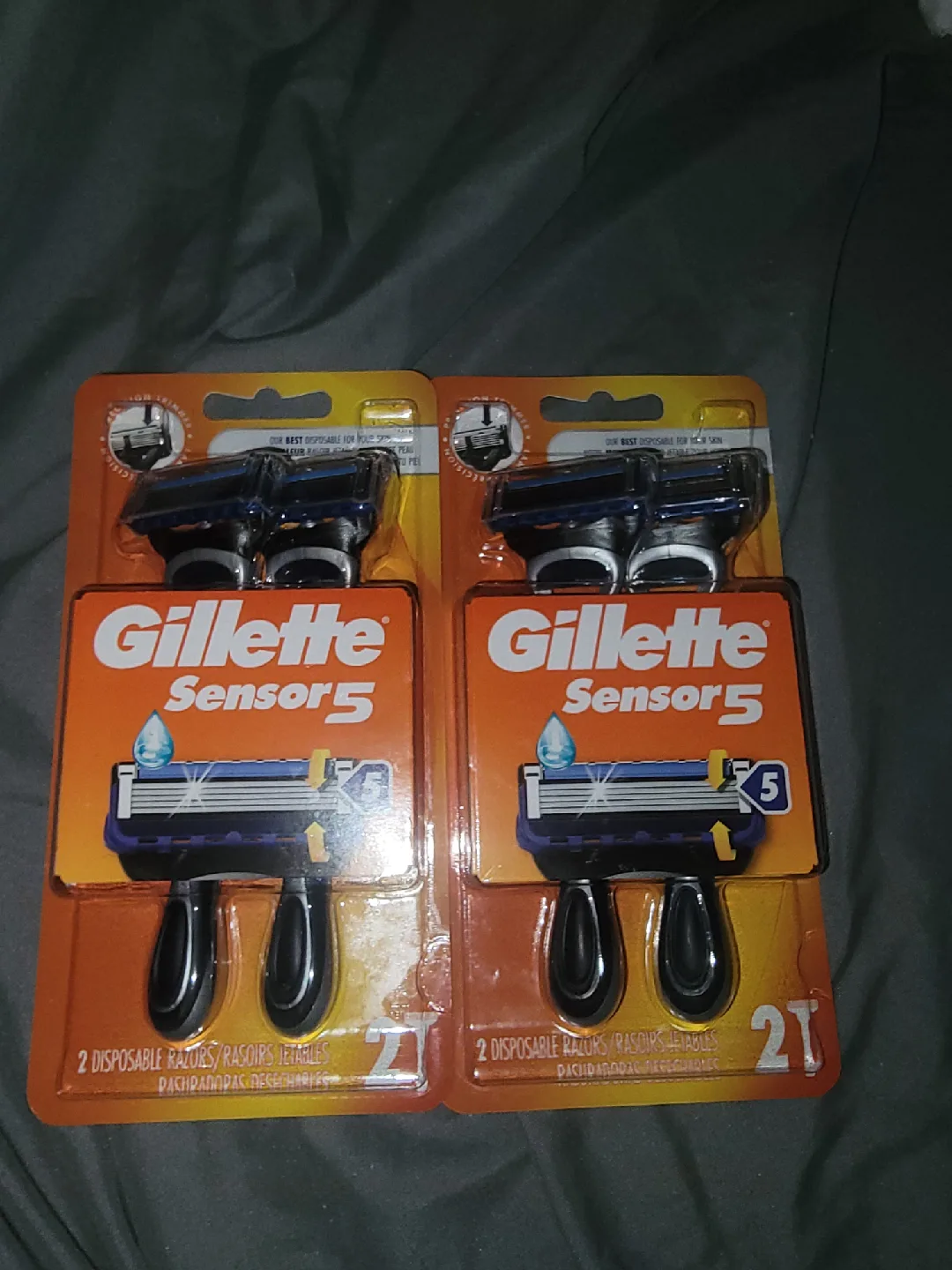 Gillette Sensor 5. 2 Disposable Razors thumbnail