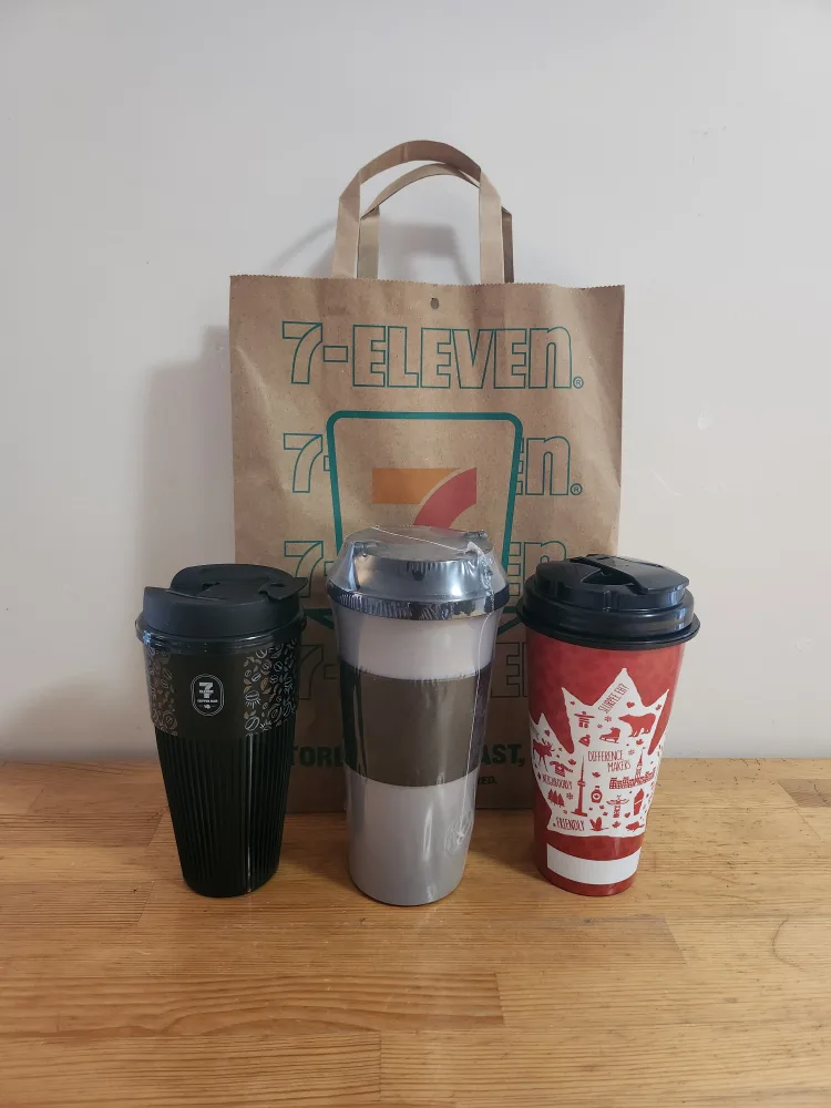7-Eleven Canada Travel Mugs - New thumbnail