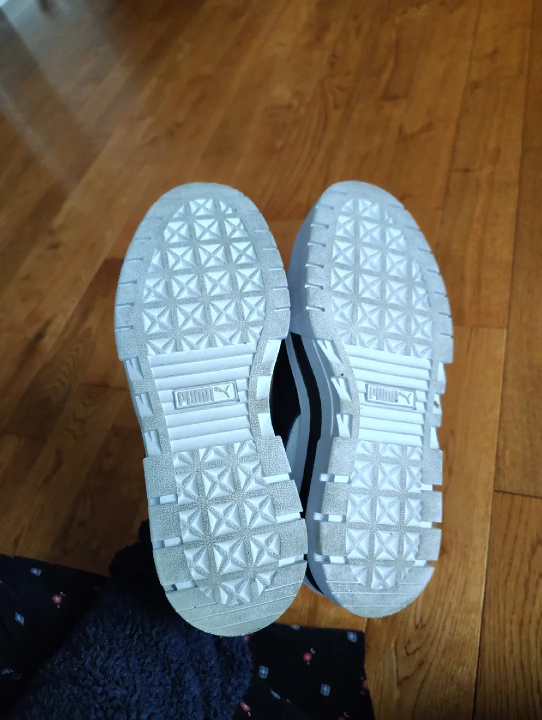 Puma Mayze Leather Women's Shoes - White image indicator(5)