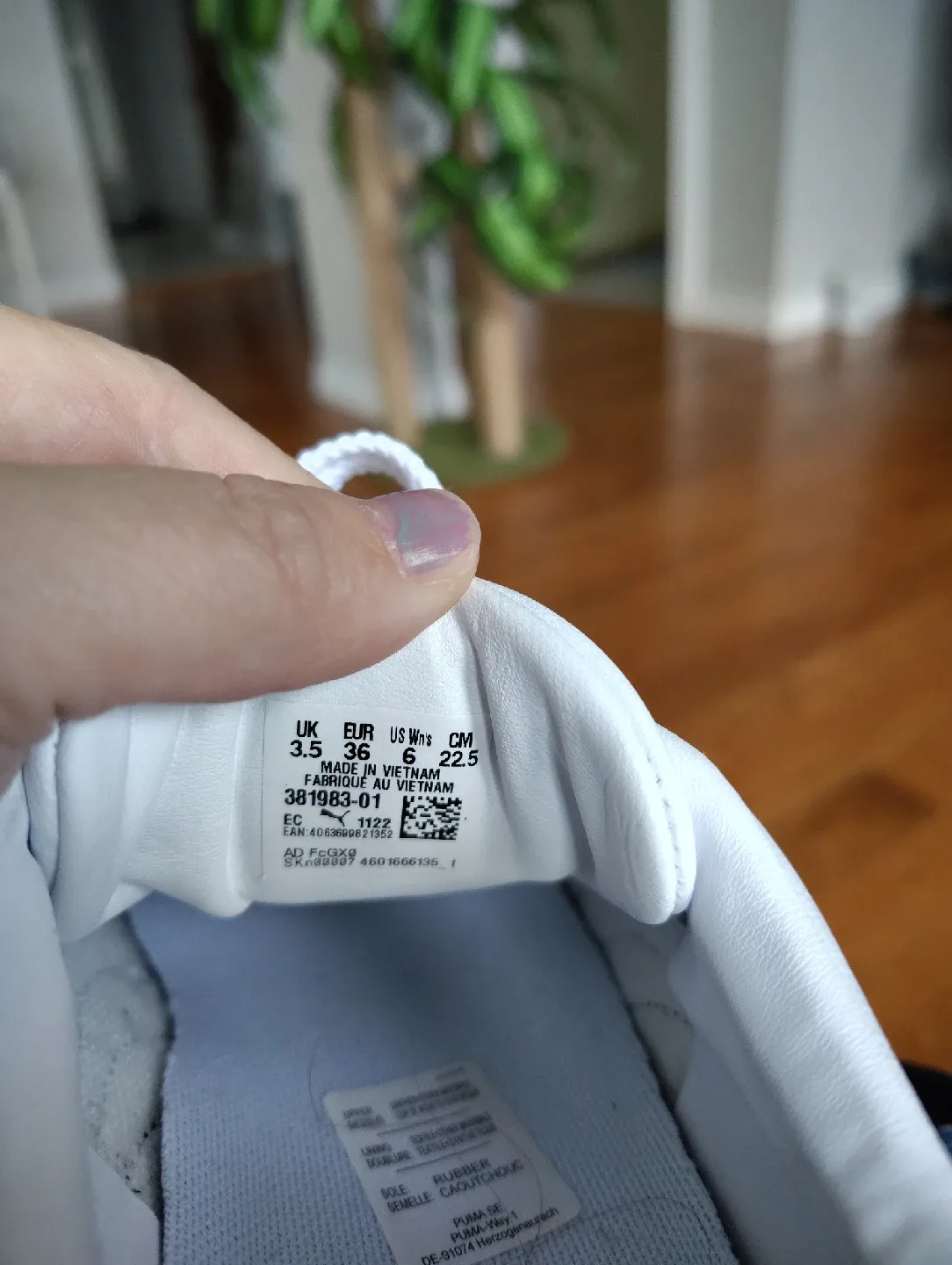 Puma Mayze Leather Women's Shoes - White image indicator(6)