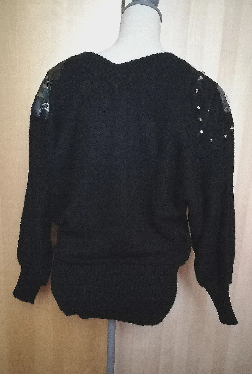 🇮🇹 Italian Vintage Black Mohair Blend Embellished Sweater - S image indicator(3)