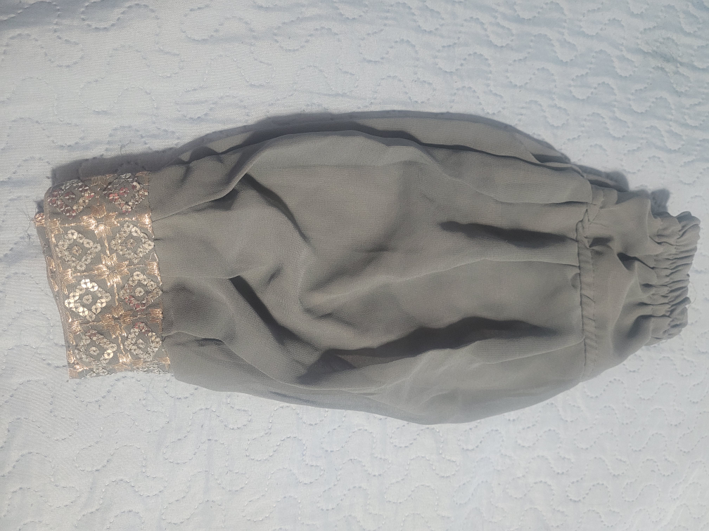 Girls' Sequin Top and Sleeve Set - photo 3
