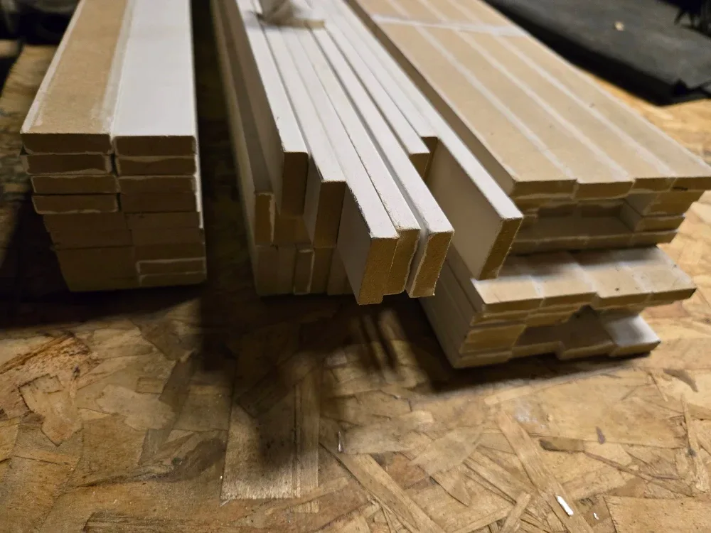 588' Alexandria Moulding Premium Gesso Trim - Door Stop image indicator(2)