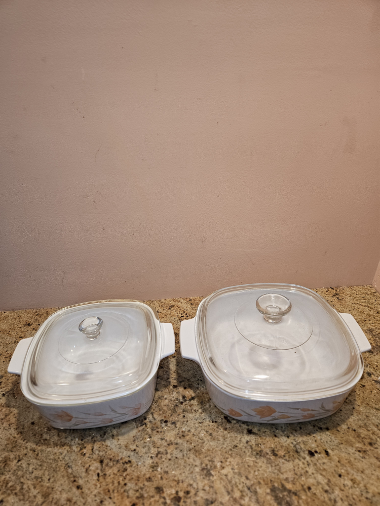 Vintage Corning Ware Casserole Dishes with Lids