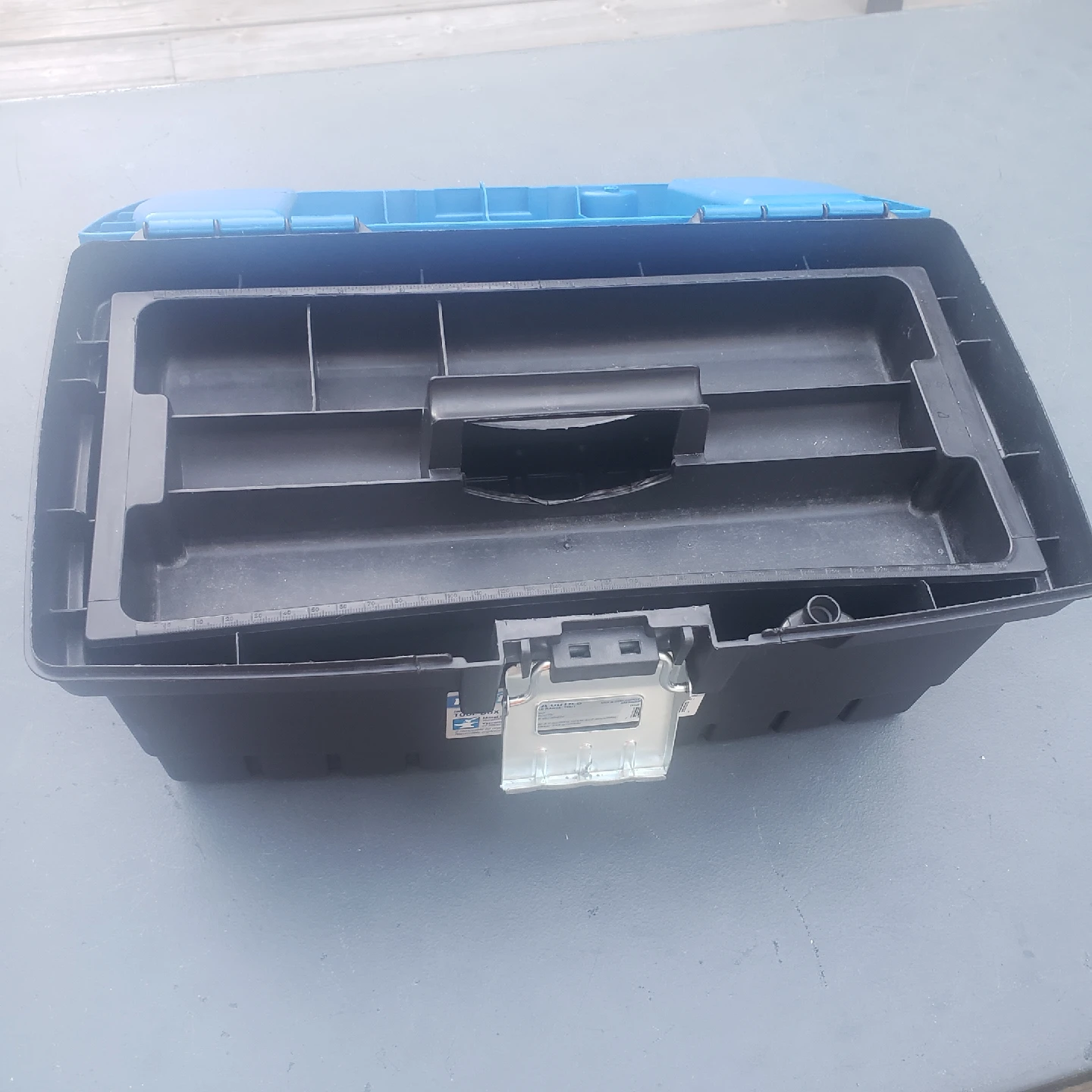 Mastercraft Tool Box - 16 1/8 x 9 x 8 1/4" - photo 2