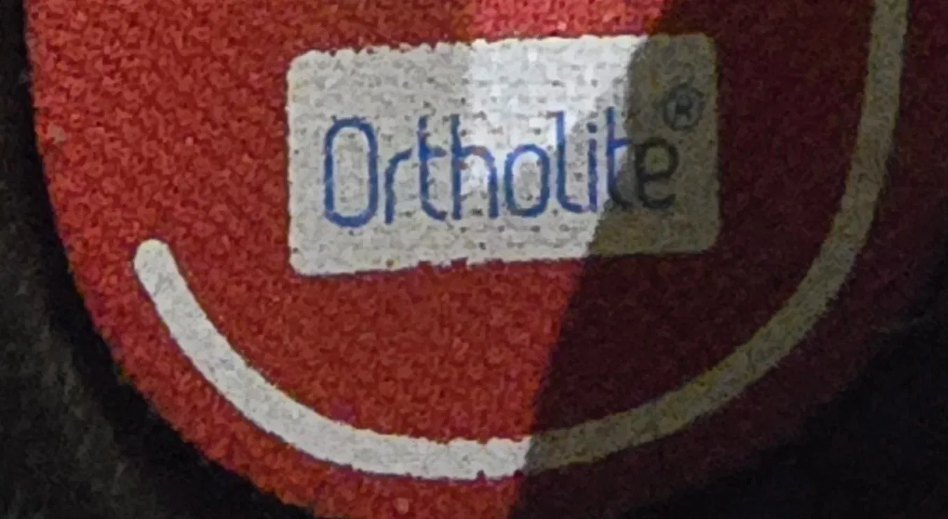 Adidas Kids Red & Black High-Top Sneakers! Size 7 image indicator(9)