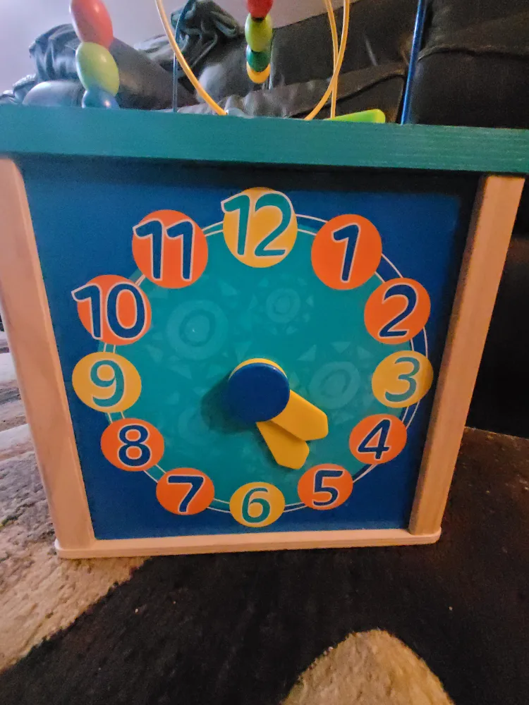 Wooden Activity Cube for Kids image indicator(4)