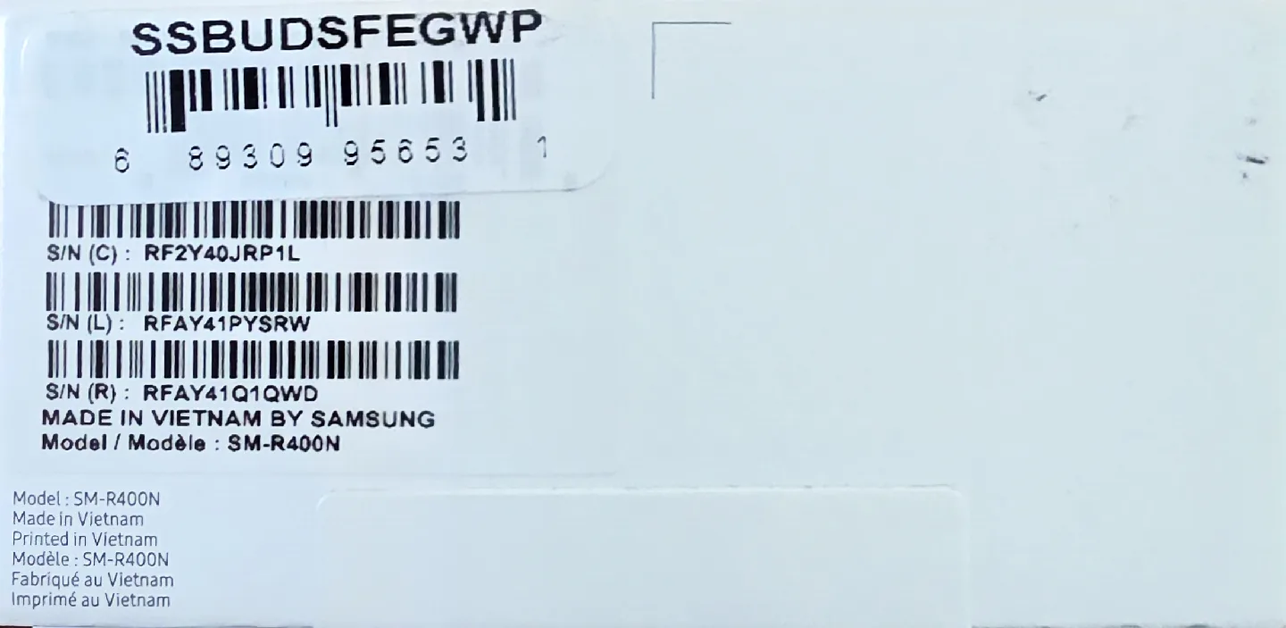 New Samsung Galaxy Buds FE - Black. *Only Buds image indicator(4)