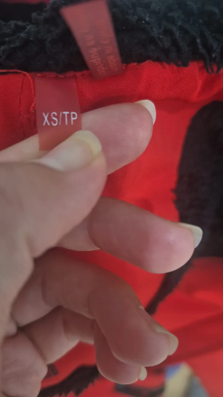 Calvin Klein Red Winter Jacket - Size XS image indicator(4)