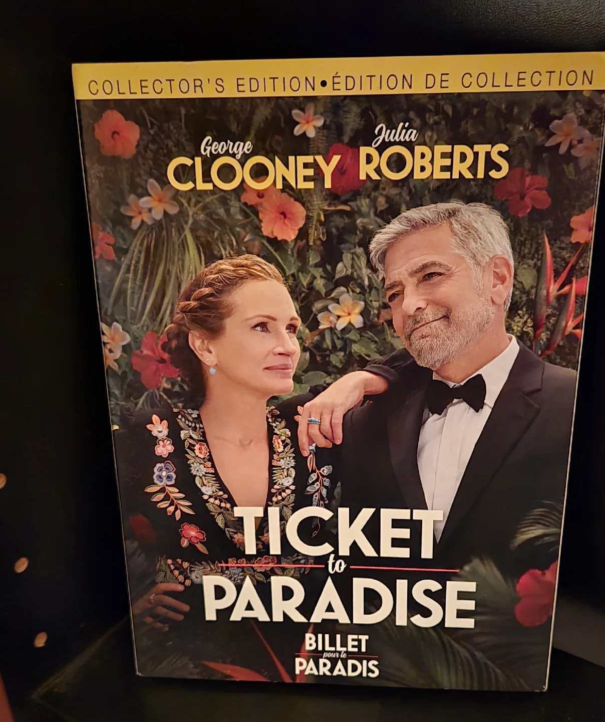 DVD Movies - Charlie Brown, E.T., Trolls, Four Christmases image indicator(8)