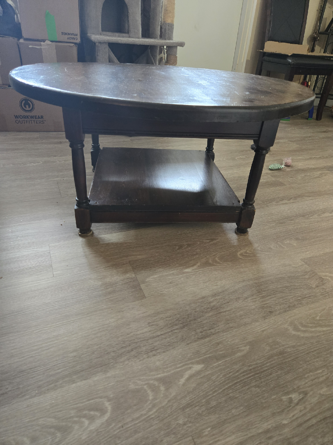 COFFEE TABLE - photo 3