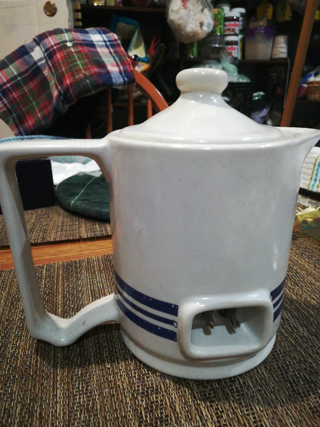 Valiant Hot Pot - Household Use Only
