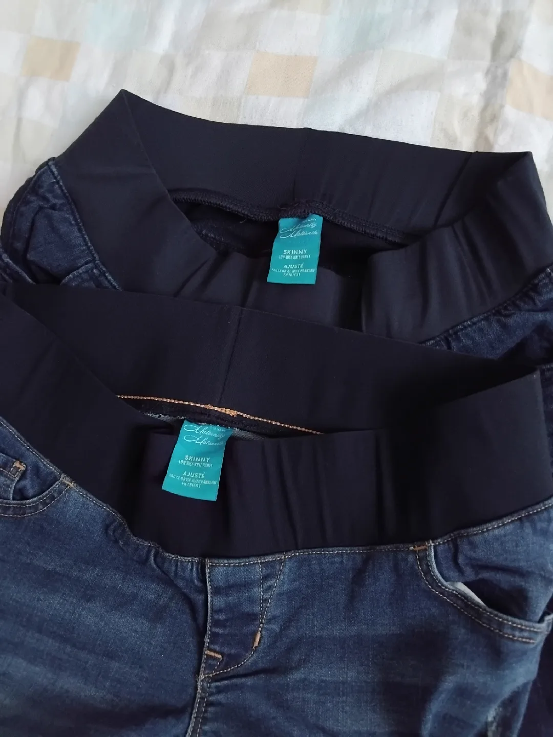 2 pcs maternity jeans size 8 image indicator(2)