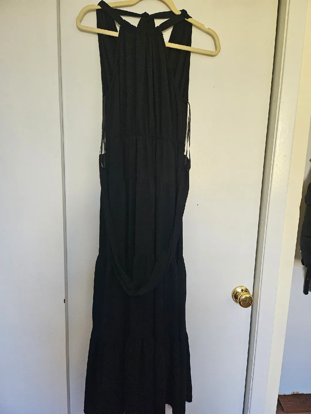 Black Sleeveless Tiered Maxi Dress thumbnail