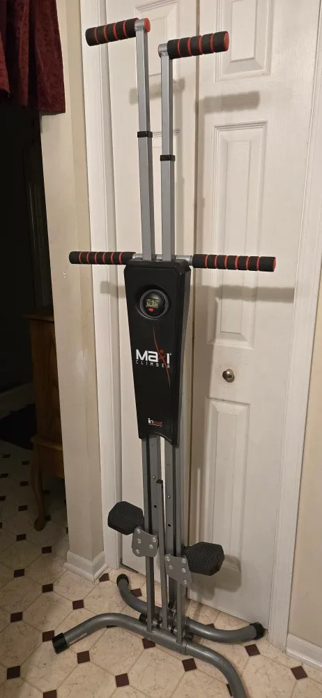 Maxi Climber Vertical Climber Exercise Machine image indicator(5)